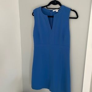 DVF Fleur Blue Split Neck Sleeveless Stretch Fit And Flare Dress